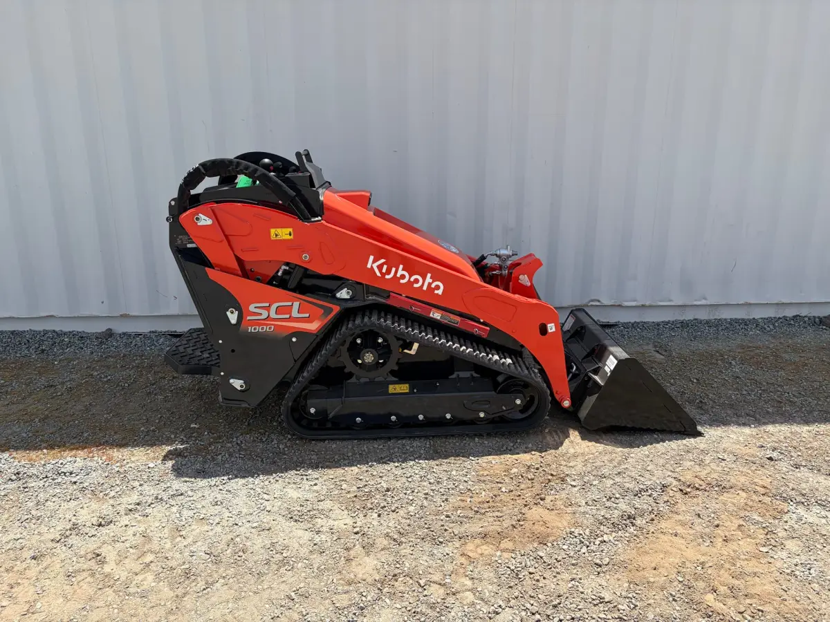 Actual stock photo 2 of Kubota Construction SCL1000, stock 025636