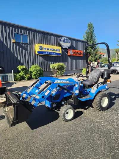 Actual stock photo of New Holland WMR-25S, stock F92859