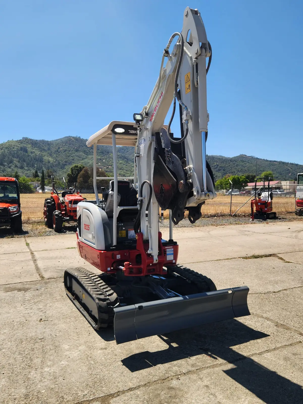 Actual stock photo 3 of Takeuchi TB225R, stock 016974