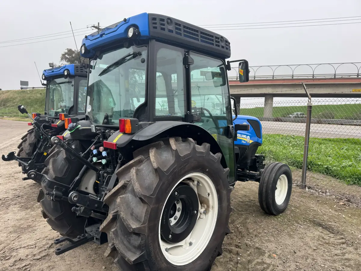 Actual stock photo 4 of 2022 New Holland T4.90F, stock F92617