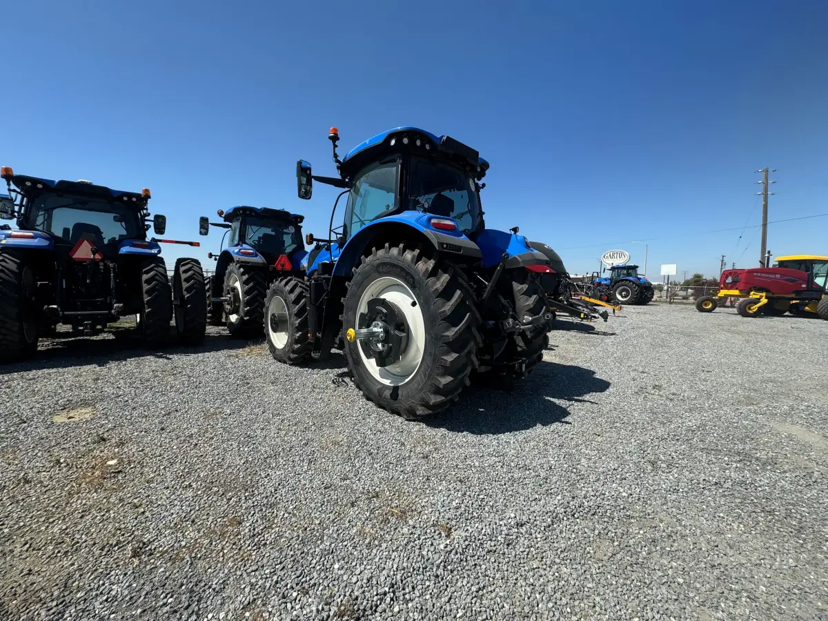 Actual stock photo 5 of 2023 New Holland T7.270 CVT, stock 008855