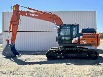 Actual stock photo of Hitachi LANDCROS ZX190LC-7, stock 008520