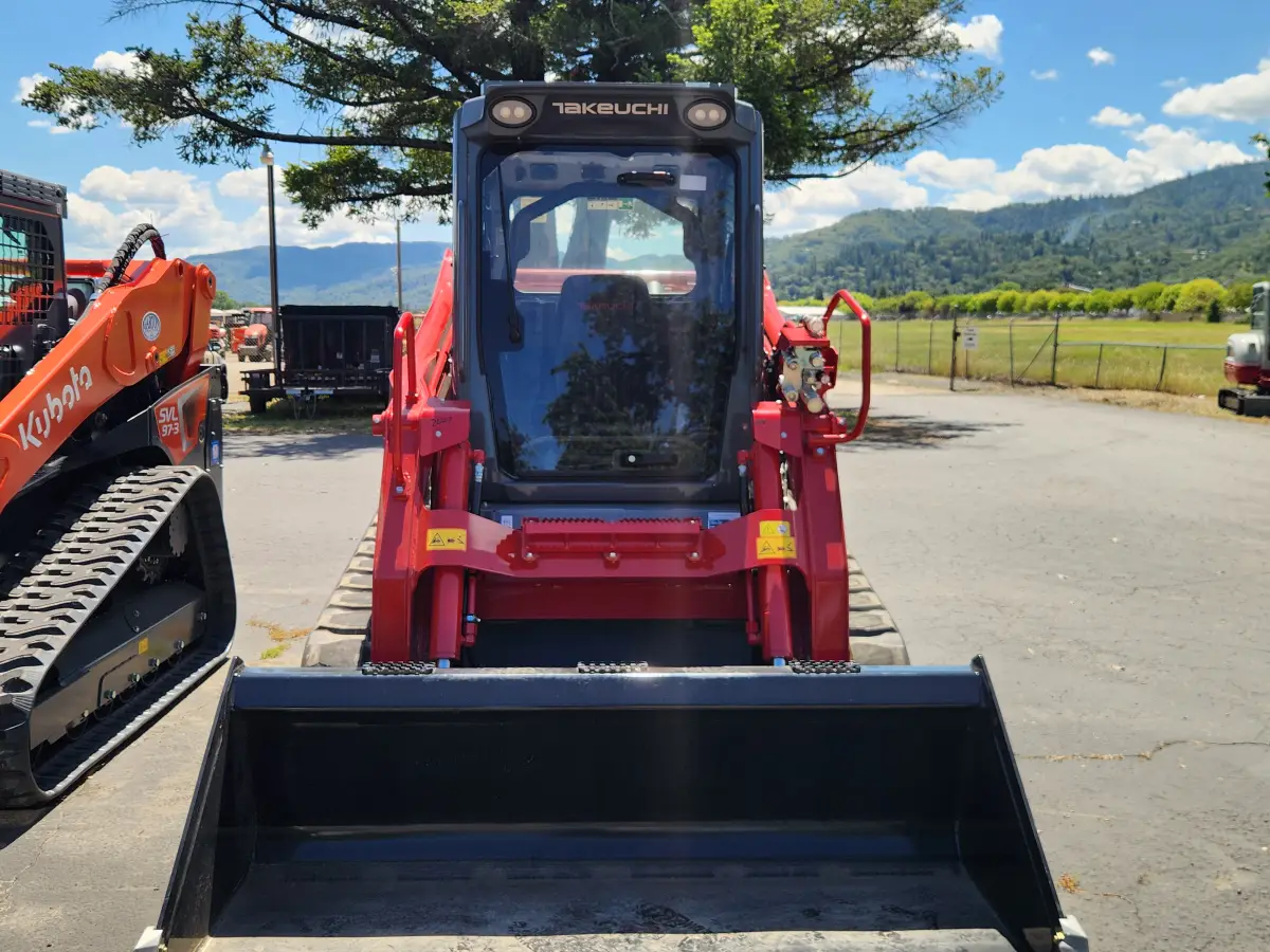 Actual stock photo 4 of Takeuchi TL12V2-CRHR, stock 011417