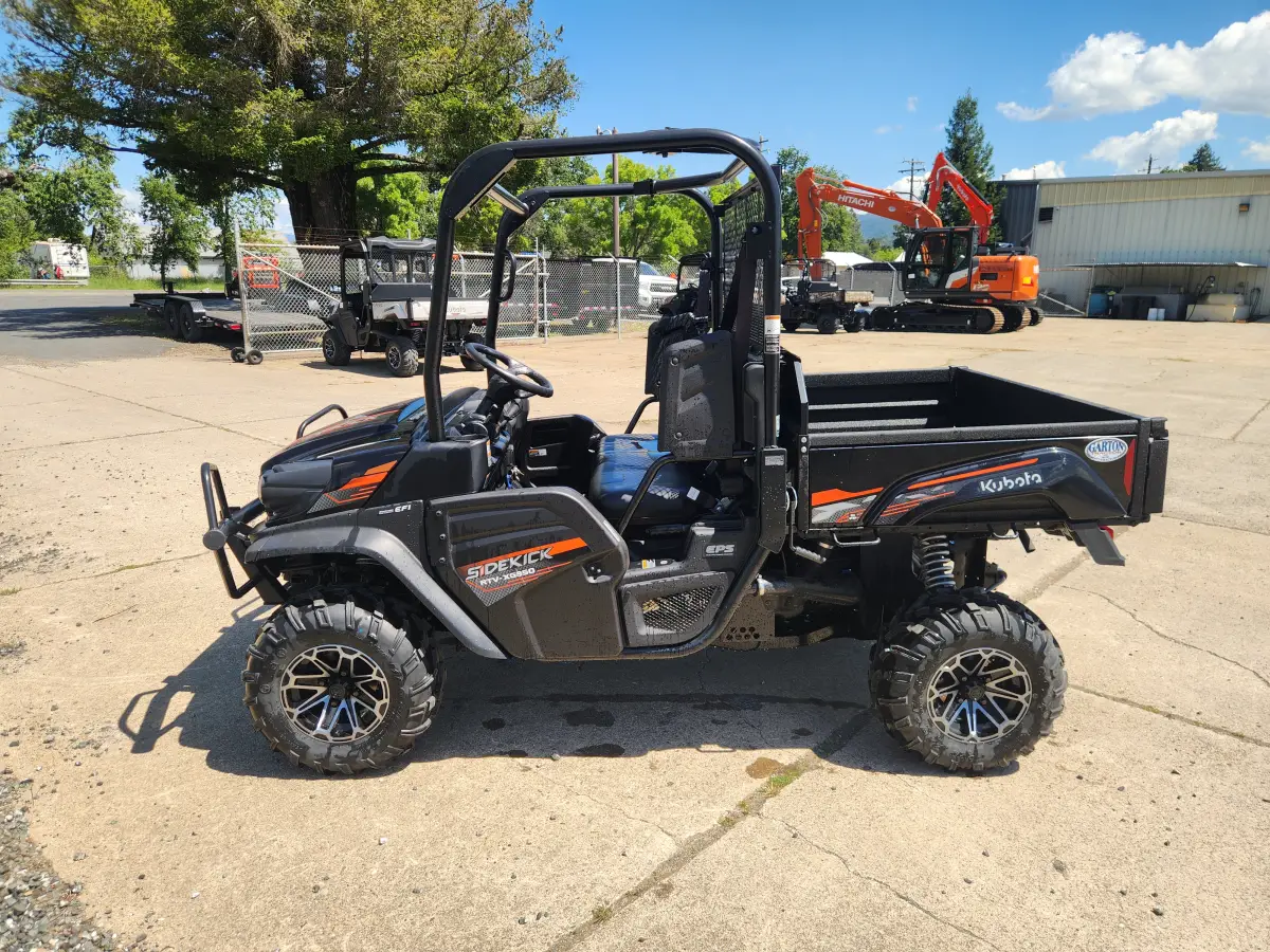Actual stock photo 2 of Kubota RTVXG850EVSL, stock 024180