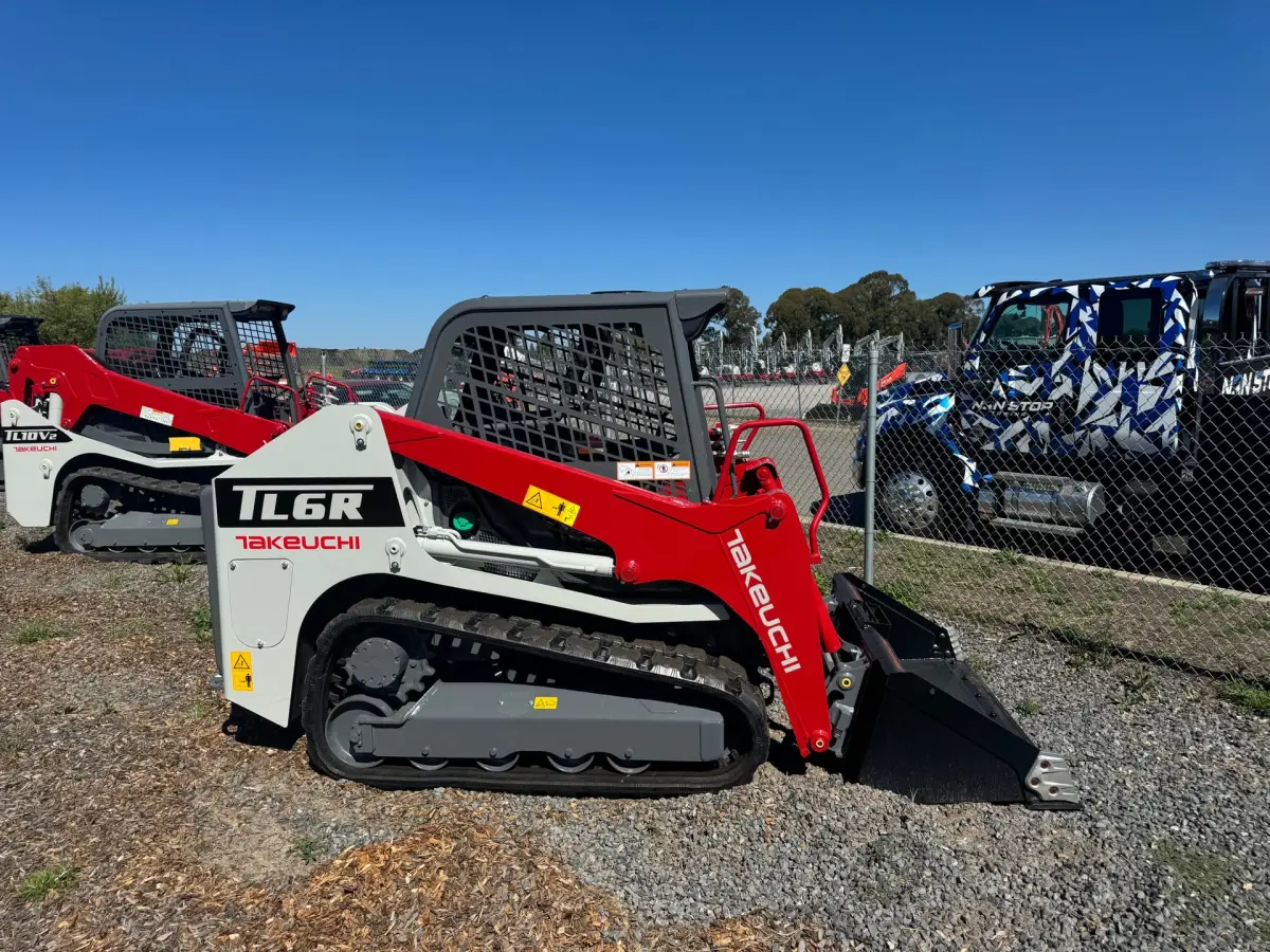 Actual stock photo 2 of Takeuchi TL6R, stock 026480