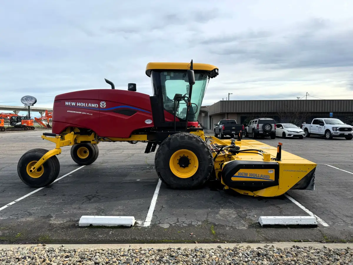 Actual stock photo 3 of 2024 New Holland SP220 PLUS, stock 008823