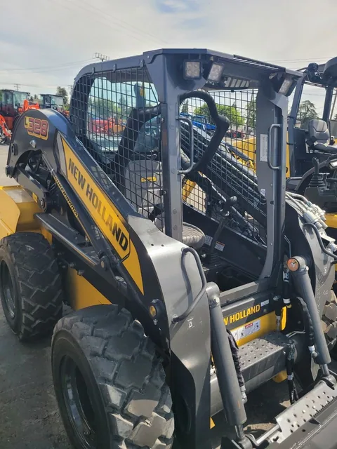 Actual stock photo 2 of 2025 New Holland L328, stock 023917
