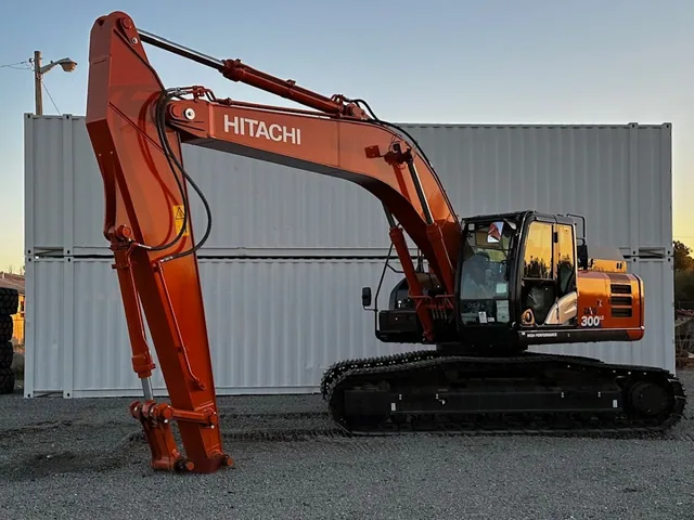 Actual stock photo 5 of Hitachi LANDCROS ZX300LC-6, stock 004881