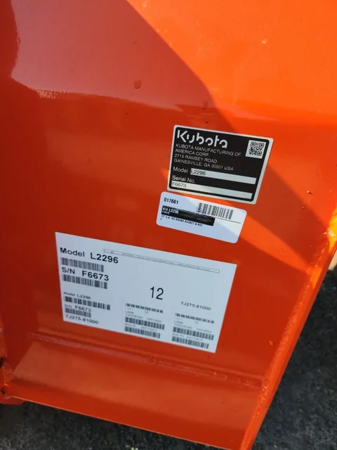 Actual stock photo 2 of Kubota L2296, stock 017661