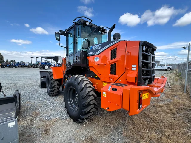 Actual stock photo 3 of Hitachi LANDCROS ZW120-6HL, stock 023575