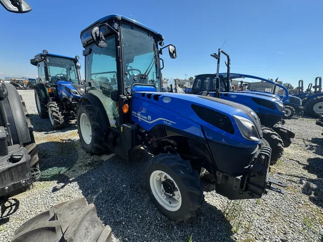Actual stock photo 4 of 2023 New Holland T4.100V, stock 009422