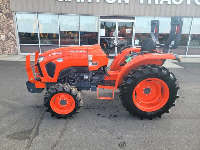 Actual stock photo 2 of Kubota L2502DT, stock 019364