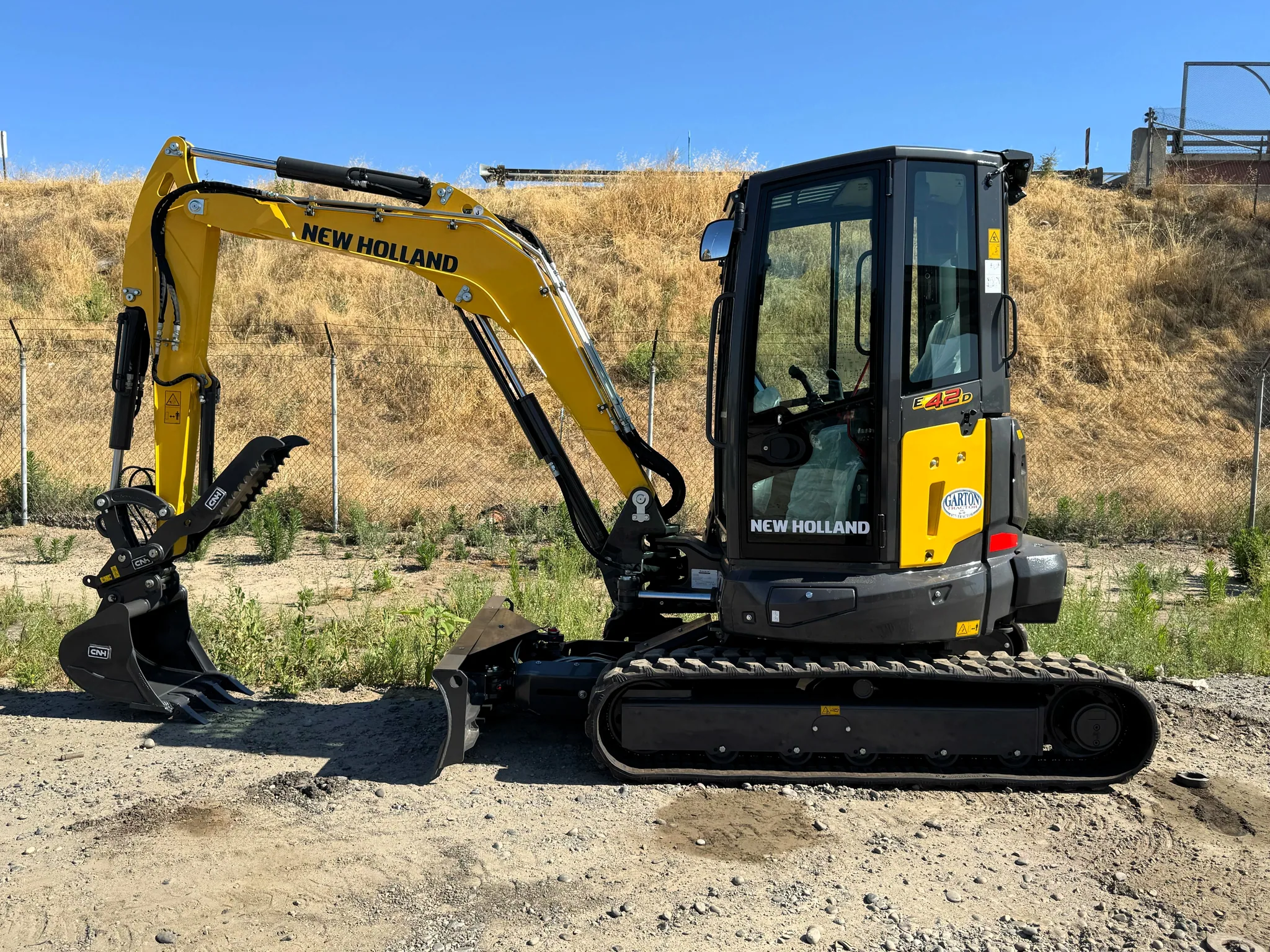 Actual stock photo of New Holland E42D, stock 020046