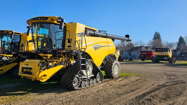Actual stock photo 4 of 2024 New Holland CR10.90, stock 010305