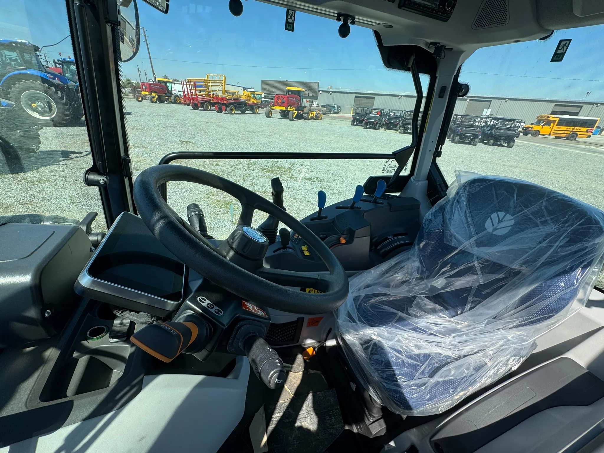 Actual stock photo of New Holland T4.120F T4B, stock 002257