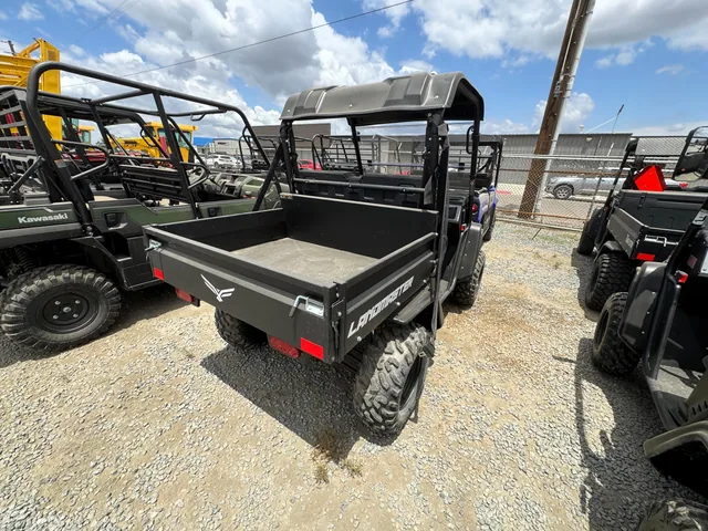 Actual stock photo 3 of 2025 Land Master AMP (4X4), stock 024159