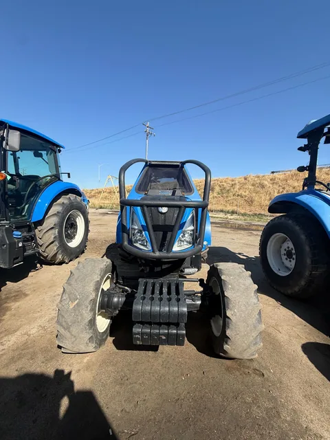 Actual stock photo 2 of 2021 New Holland T4.110F, stock 015114