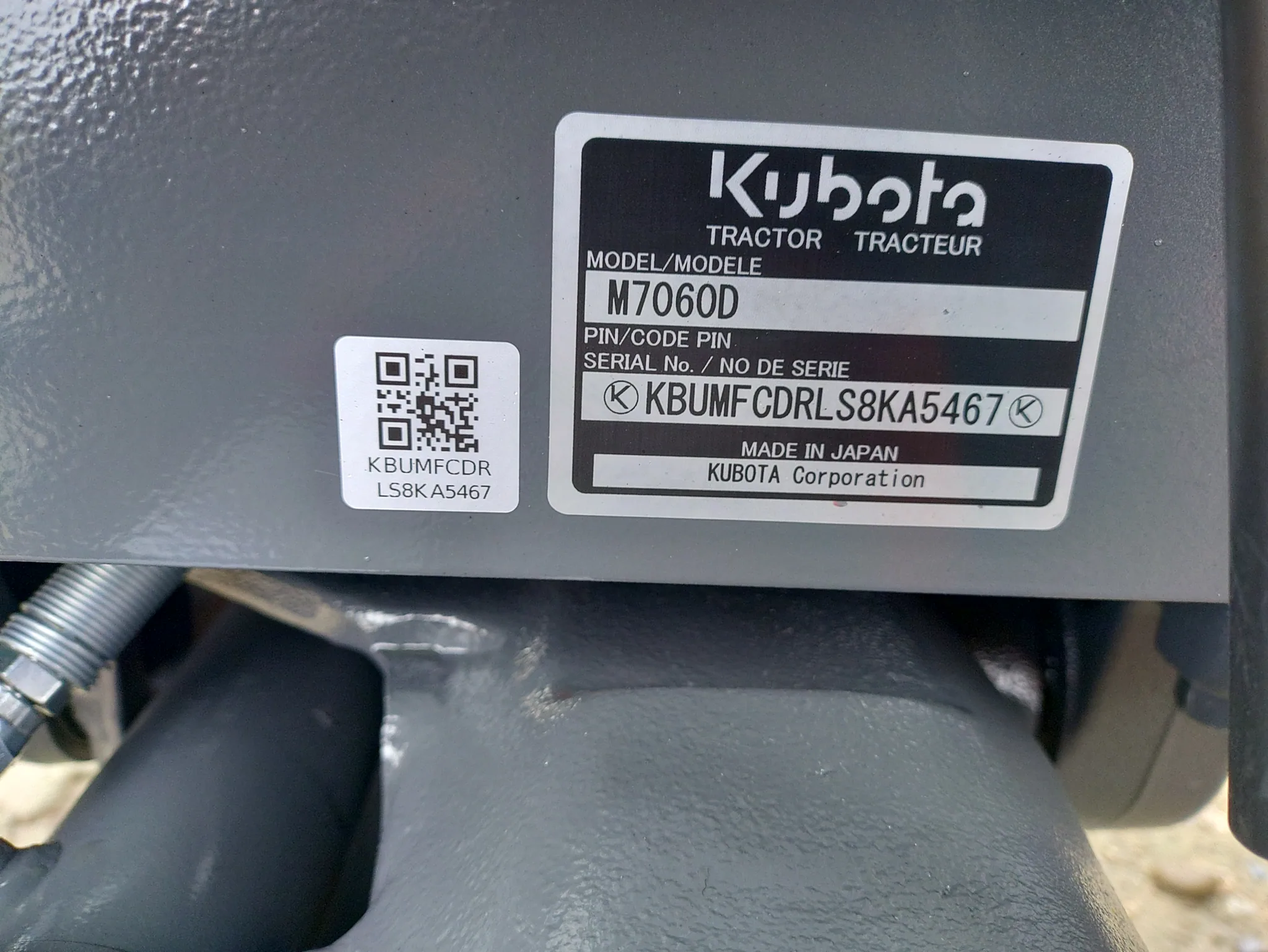 Actual stock photo of Kubota M7060HD12, stock 022139