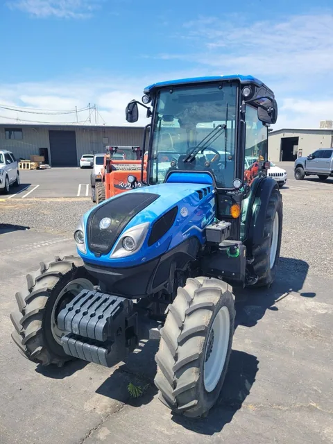 Actual stock photo 3 of 2024 New Holland T4.120F T4B, stock 006059