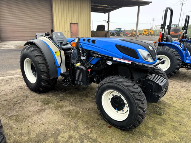 Actual stock photo 2 of 2023 New Holland T4.120F T4B, stock 002300