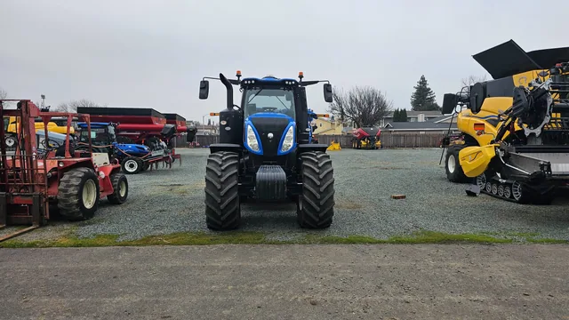 Actual stock photo 3 of 2023 New Holland T8.410, stock 000189