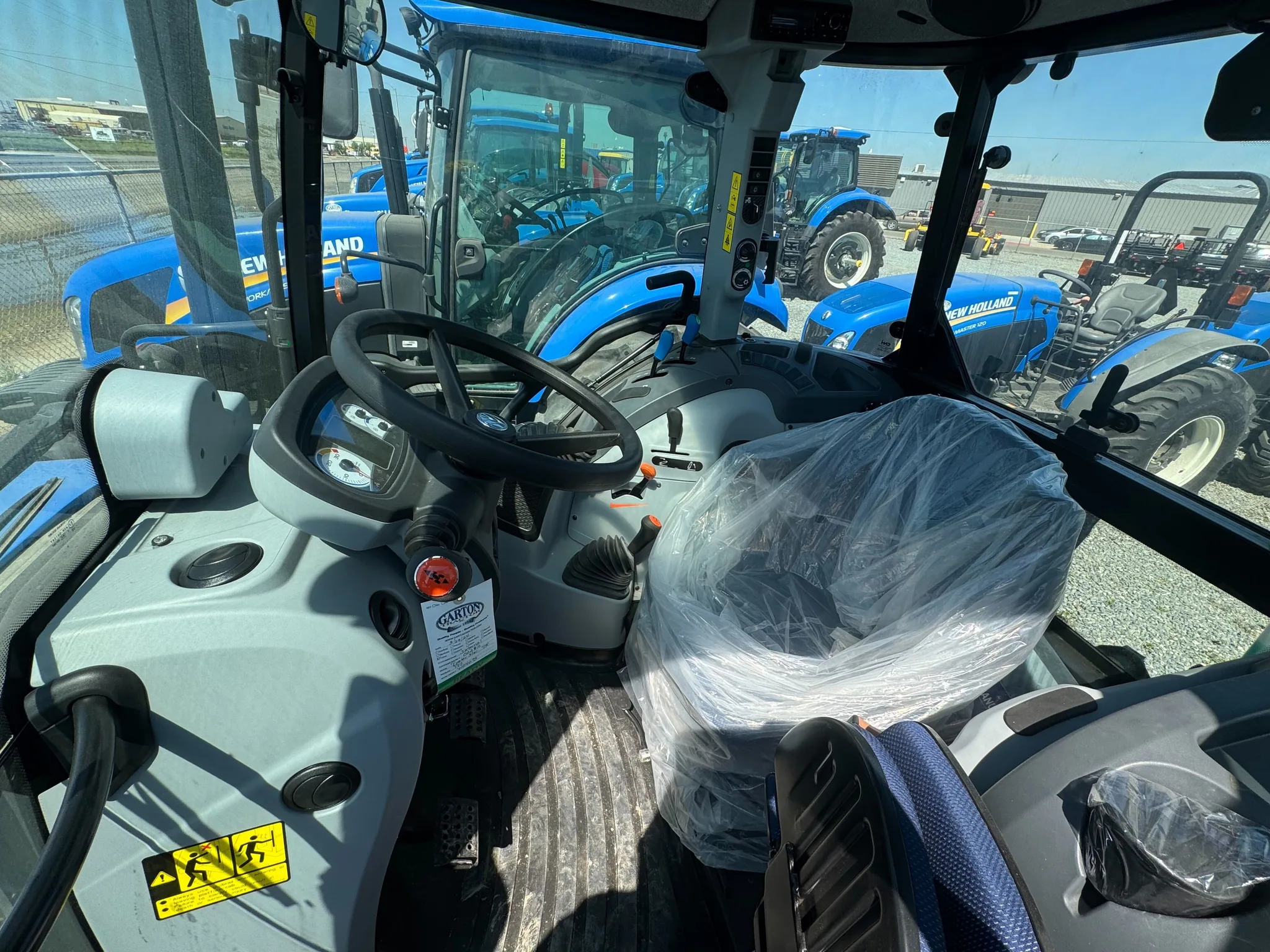 Actual stock photo of New Holland POWERSTAR 75, stock 002810