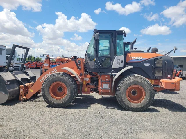 Actual stock photo 6 of Hitachi LANDCROS ZW150-6HL, stock 028019