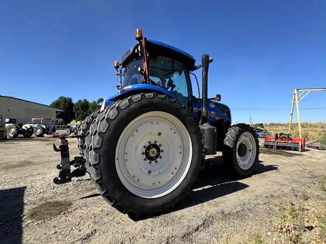 Actual stock photo 3 of 2023 New Holland T7.230 PCSW, stock F92504