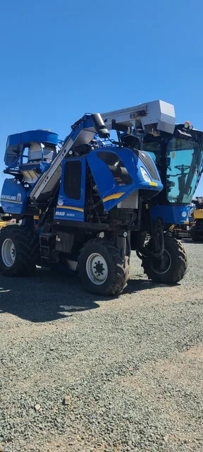 Actual stock photo 2 of New Holland 9090XE, stock 008038