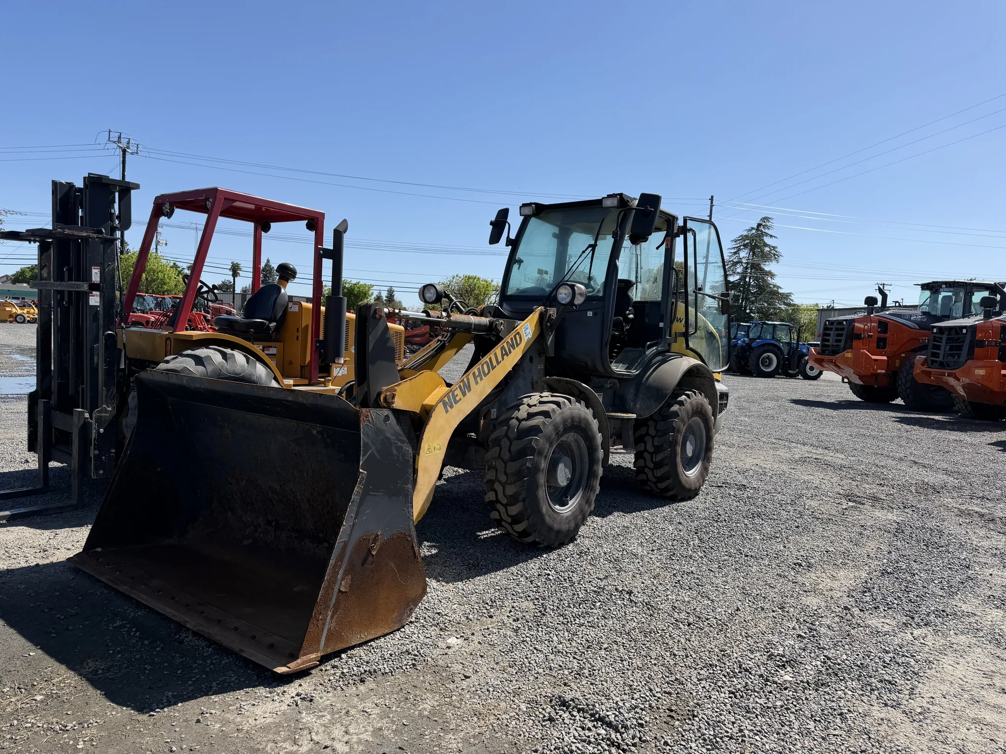 Actual stock photo of New Holland W80C, stock 026840
