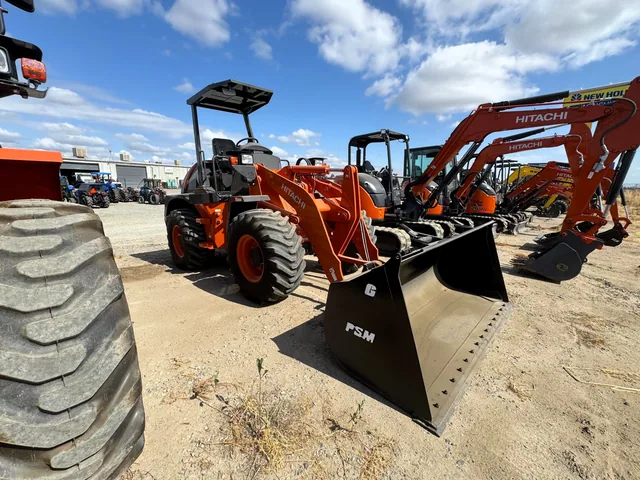 Actual stock photo 3 of Hitachi LANDCROS ZW80-5B, stock 021878