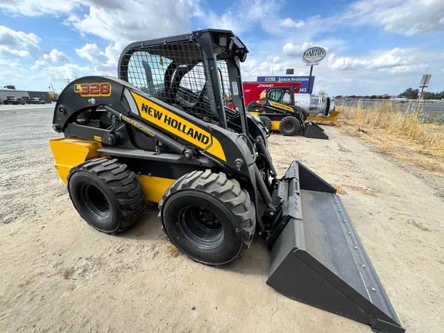 Actual stock photo 3 of 2025 New Holland L328, stock 023920