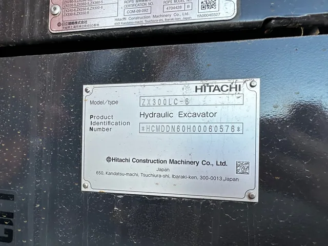 Actual stock photo 2 of Hitachi LANDCROS ZX300LC-6, stock 004881