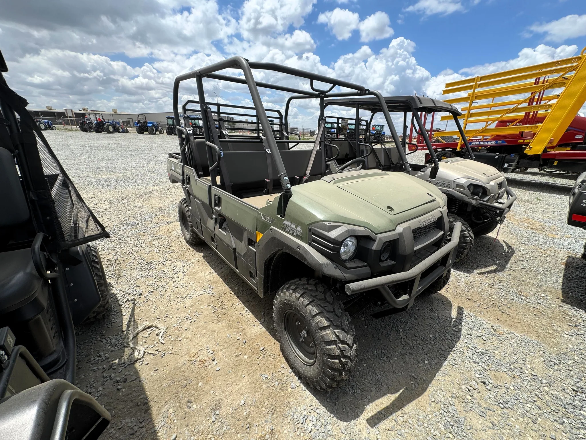 Actual stock photo of Kawasaki PRO-FXT 820, stock 024327
