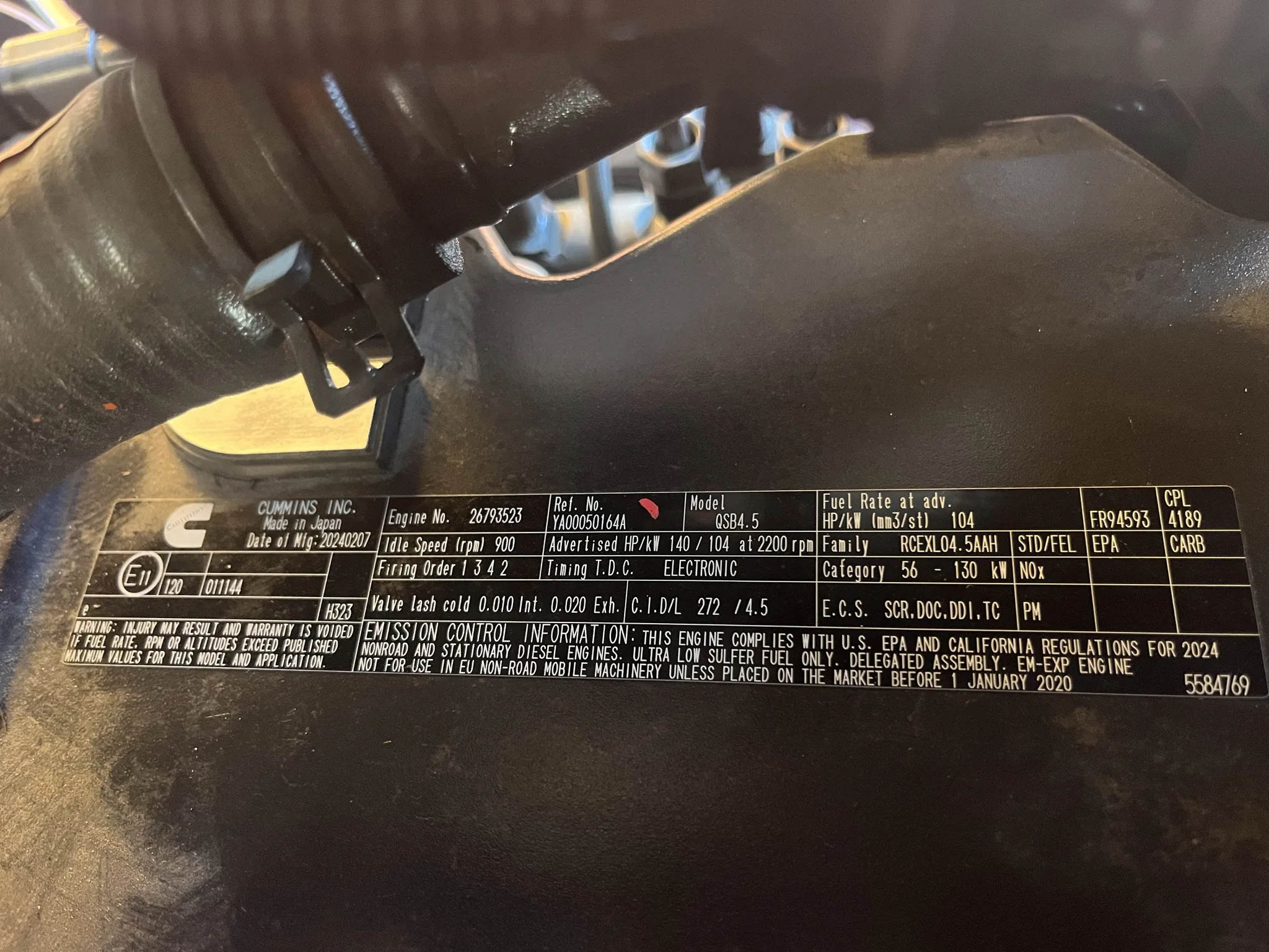 Actual stock photo of Hitachi LANDCROS ZW140-6, stock 008545