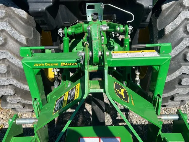 Actual stock photo 6 of John Deere 4044M, stock 027901