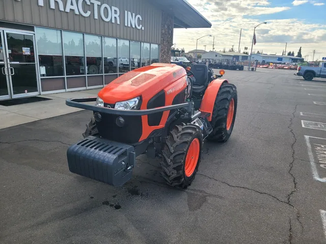 Actual stock photo 5 of 2022 Kubota M5N-111HD24, stock K99229
