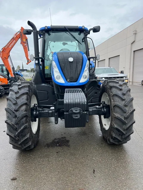 Actual stock photo 7 of 2023 New Holland T6.180 EC, stock 003028