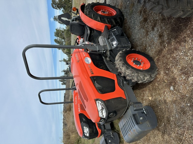 Actual stock photo 2 of Kubota M5N-111HD24, stock 008177