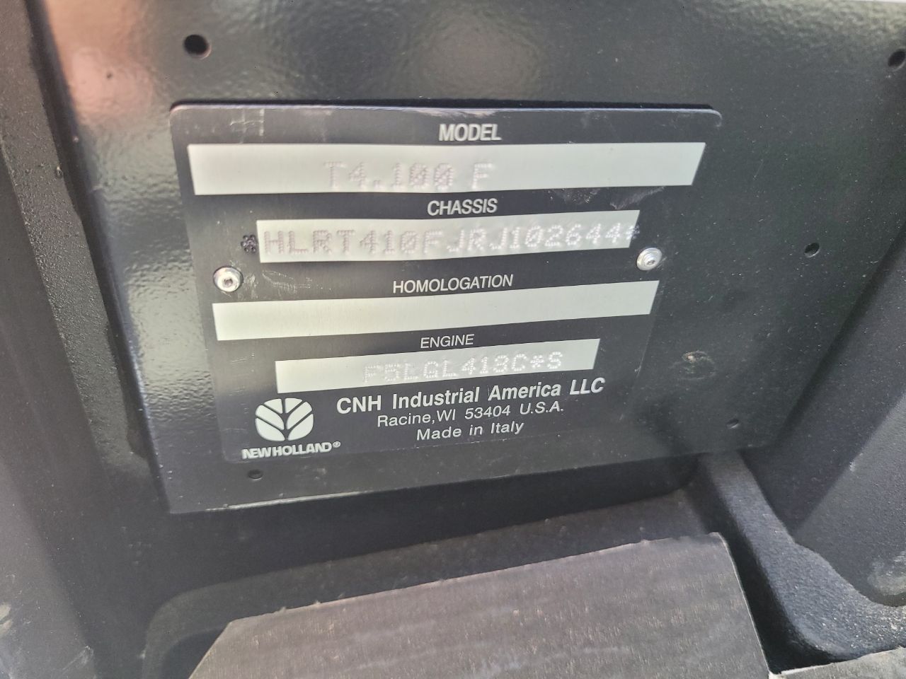 Actual stock photo of New Holland T4.100F T4B, stock 014821