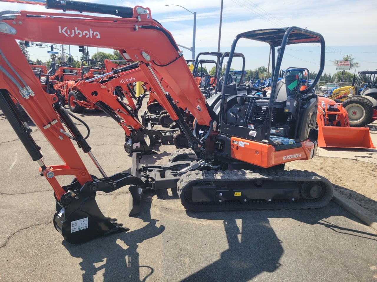 Actual stock photo of Kubota Construction KX040-5R1AP, stock 025248