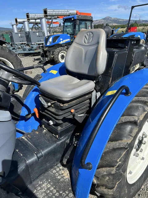 Actual stock photo 4 of 2020 New Holland T4.80V4WR, stock 028982