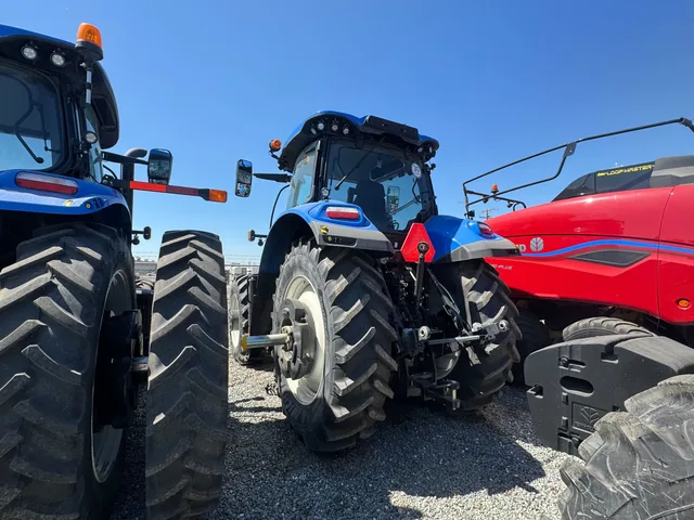 Actual stock photo 3 of 2023 New Holland T7.270 CVT, stock 008856