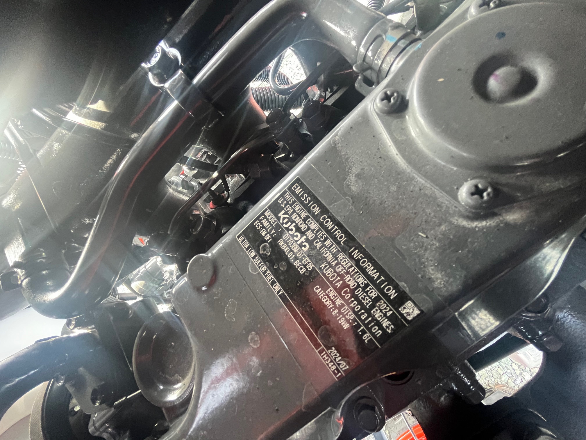 Actual stock photo of Kubota L2502DT, stock 019950
