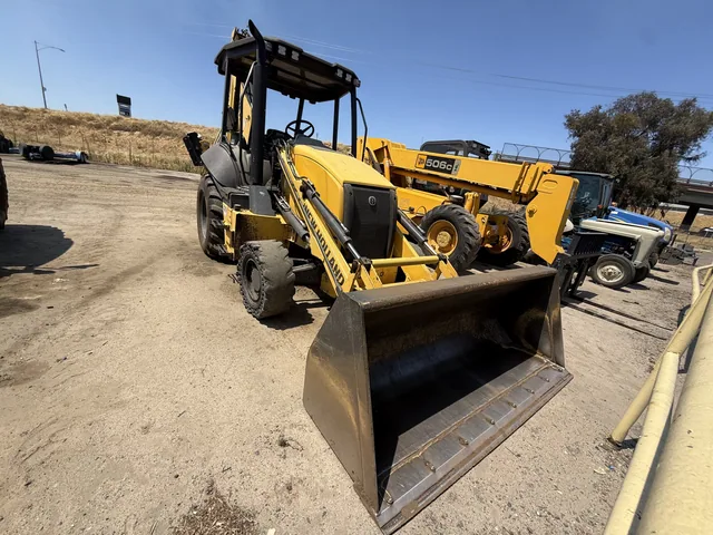 Actual stock photo 5 of 2022 New Holland B95D, stock 000046