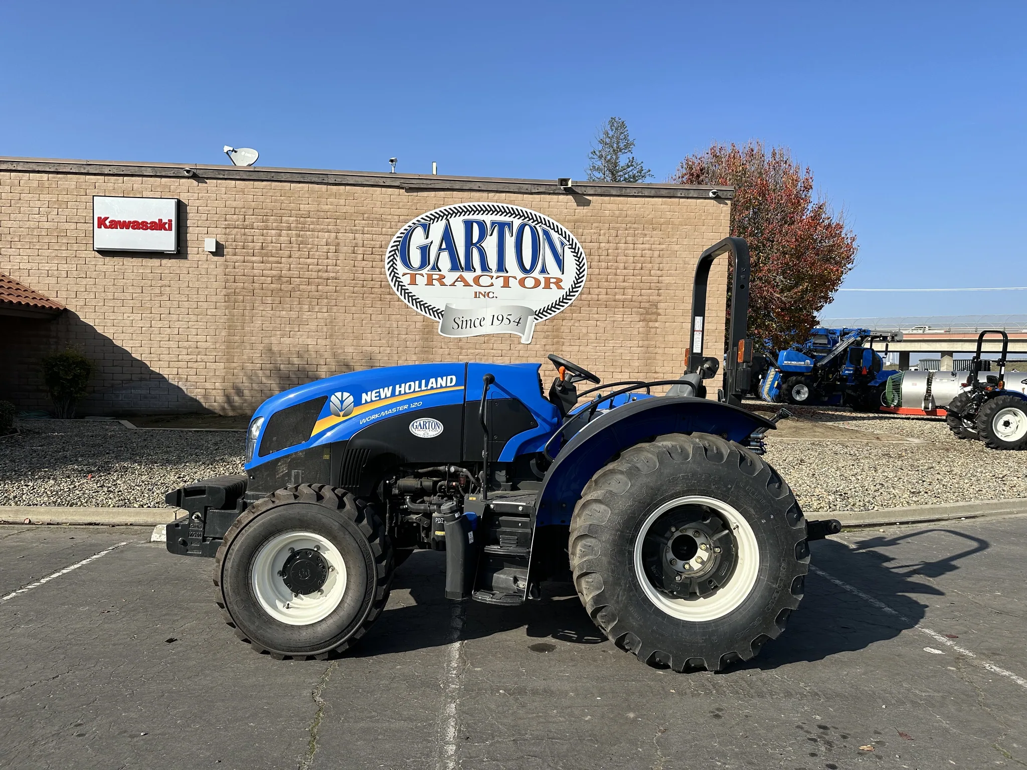 Actual stock photo of New Holland WMR 120, stock 003894