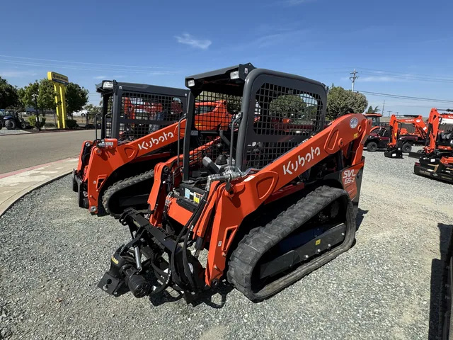 Actual stock photo 2 of Kubota Construction SVL65-2HW, stock 018576