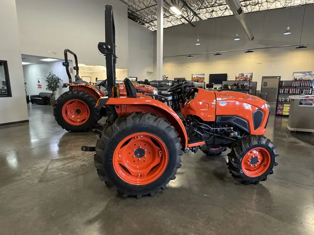 Actual stock photo 3 of 2025 Kubota L2502DT, stock 020191