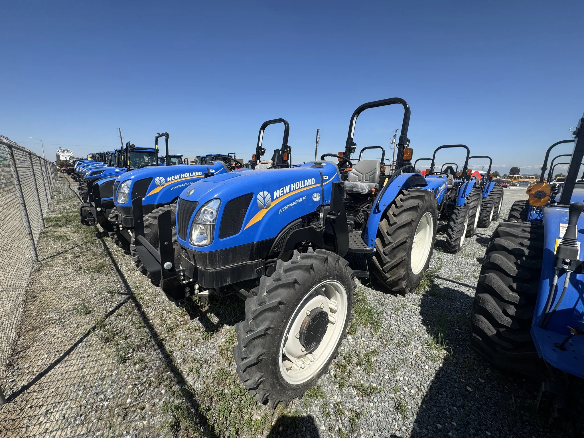 Actual stock photo of New Holland WMR 50, stock 004893