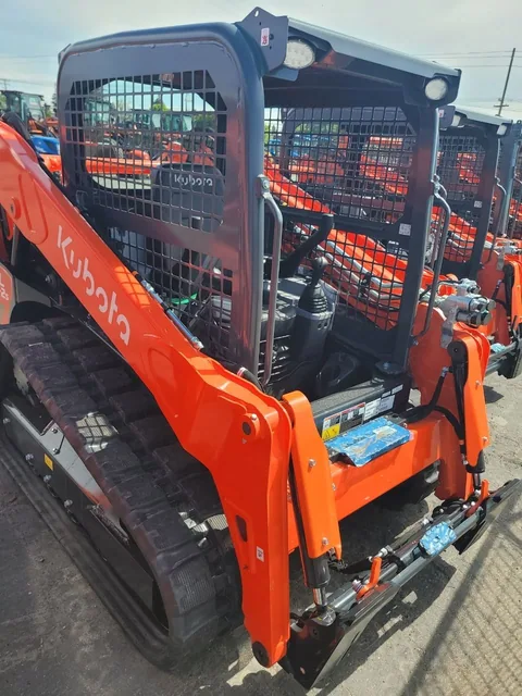 Actual stock photo 2 of Kubota Construction SVL65-2SHFW, stock 025187